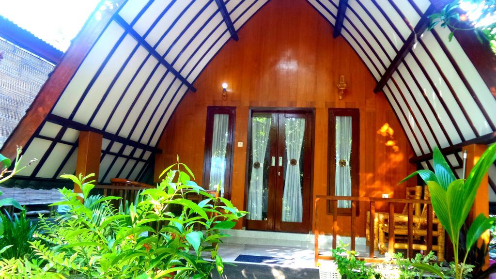 Ina Gili Guesthouse Gili Islands Exterior photo