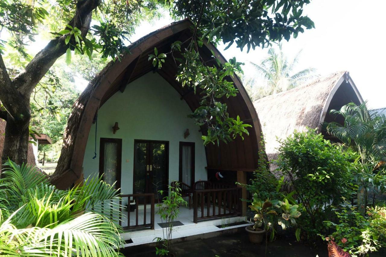 Ina Gili Guesthouse Gili Islands Exterior photo